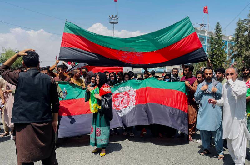 Bloodshed as Afghans mark independence day with anti-Taliban protest